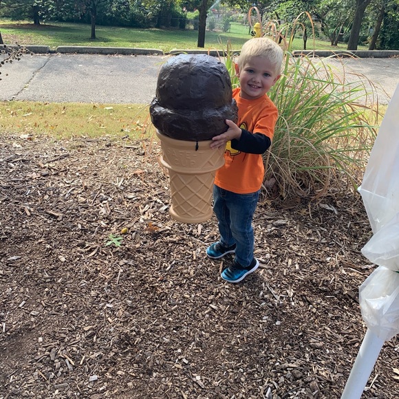 Meet your Posher, Morgan - Picture 5 of 8